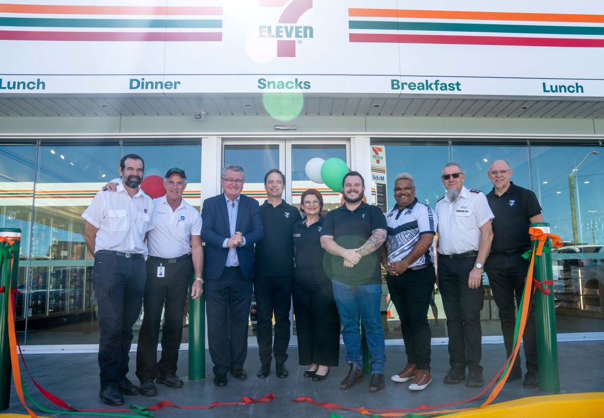 Team members and guests at opening of 7-Eleven Aitkenvale