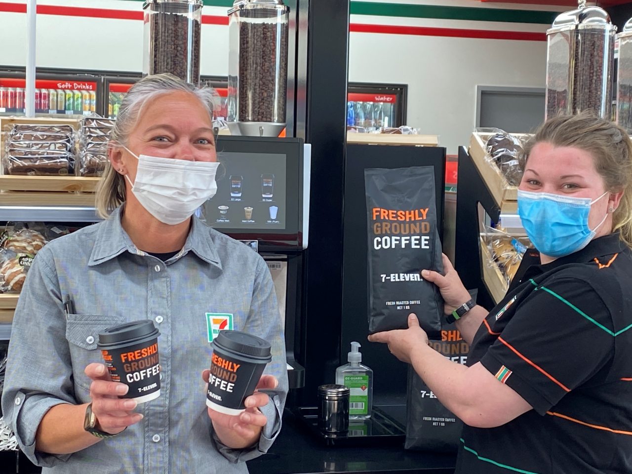 Nikki and Amy from 7-Eleven Wodonga