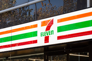 7-Eleven store logo