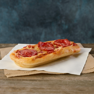 7-Eleven Pepperoni Traveller Pizza